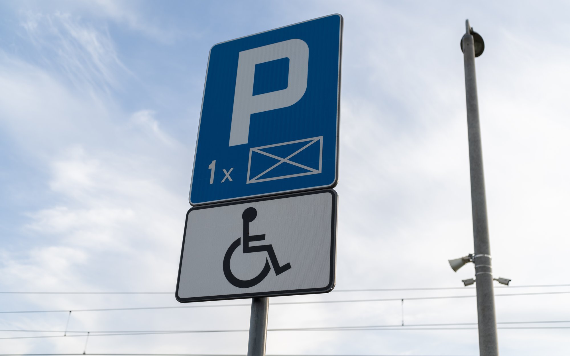 Zmiana zasad wydawania kart parkingowych pod znakiem zapytania. Są wątpliwości
