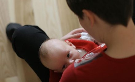 Mniejszy etat zamiast wychowawczego chroni przed zwolnieniem przez rok