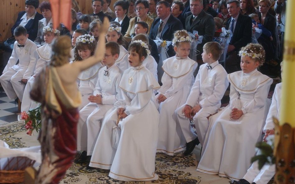 Diecezja krakowska przekłada komunie i bierzmowania