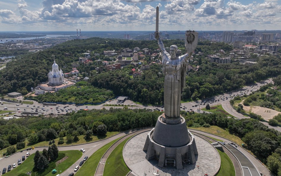 Pomnik Ojczyzny w Kijowie