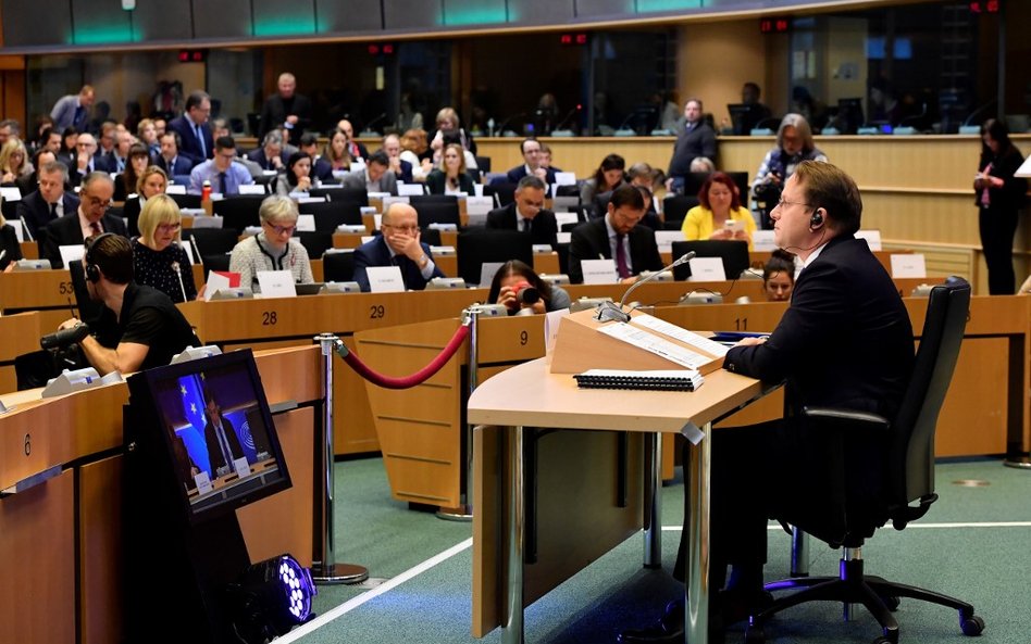 Parlament Europejski potępił karanie za edukację seksualną