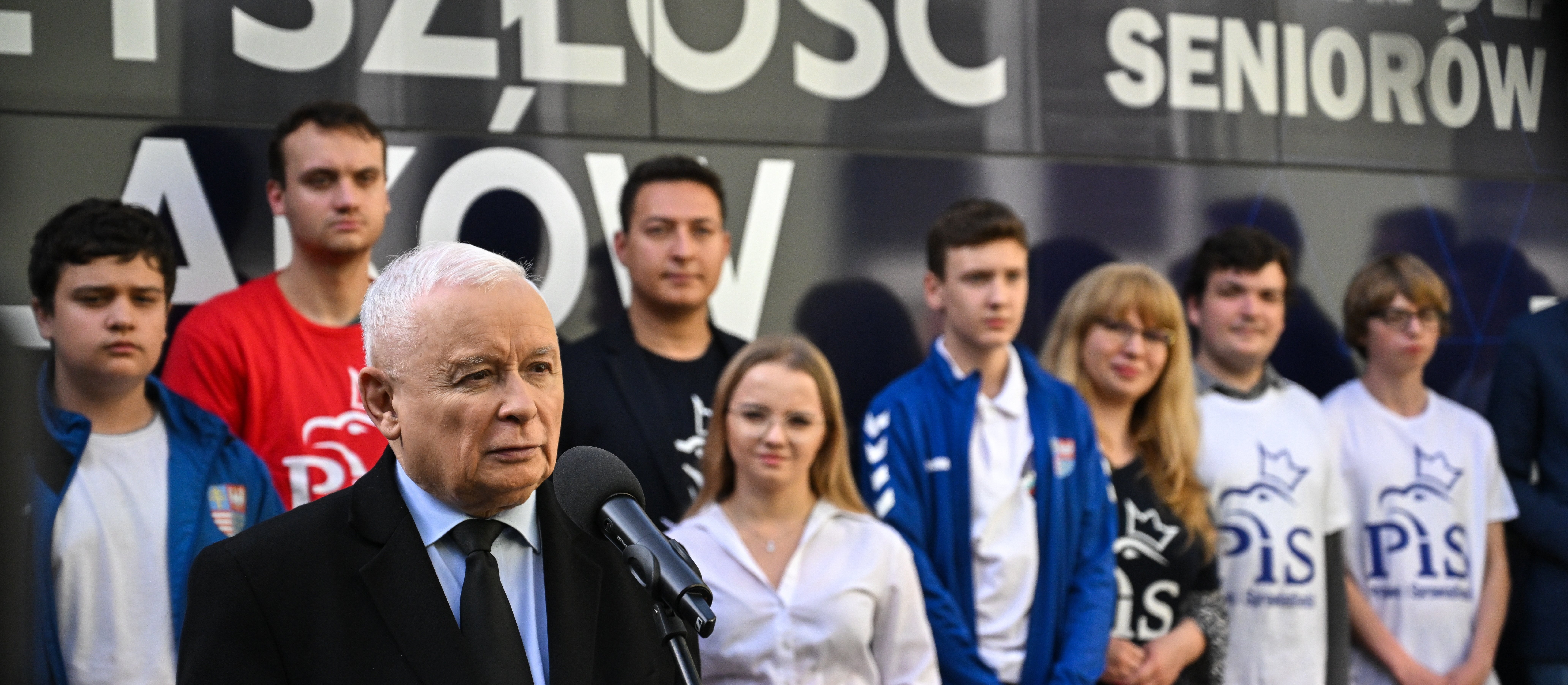 Закон и справедливость хотят бороться с Конфедерацией за молодых