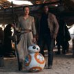 Finn (John Boyega) młoda Rey (Daisy Ridley) to bohaterowie nowej części "Gwiezdnych wojen”, ale poja