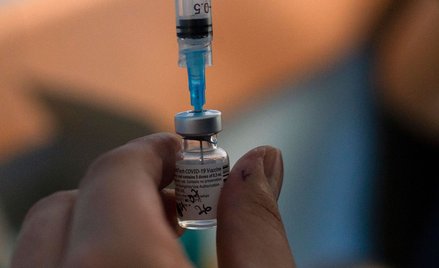 Szczepionka na COVID dotarła do Polski