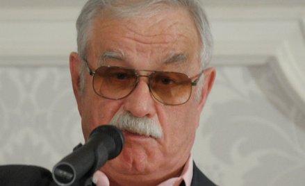 Rzecz o "oszustach rządowych", czyli życzenia Jana Pietrzaka na nowy rok