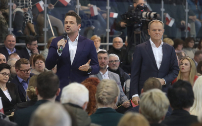 Rafał Trzaskowski i Donald Tusk podczas spotkania przedwyborczego w Białej Podlaskiej