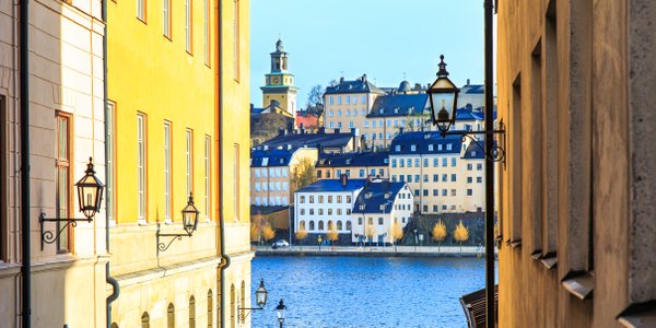 Imigrant w Szwecji jest gościem i musi żyć przykła