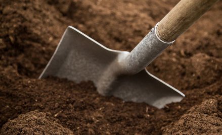 USA: 30 lat temu zakopali "kapsułę czasu". Teraz nie mogą jej znaleźć