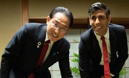 Skarpetkowa dyplomacja ma się świetnie. W 2023 r. na spotkanie z premierem Japonii Fumio Kishidą jeg