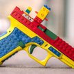 The New York Times: Prawdziwy pistolet z Lego