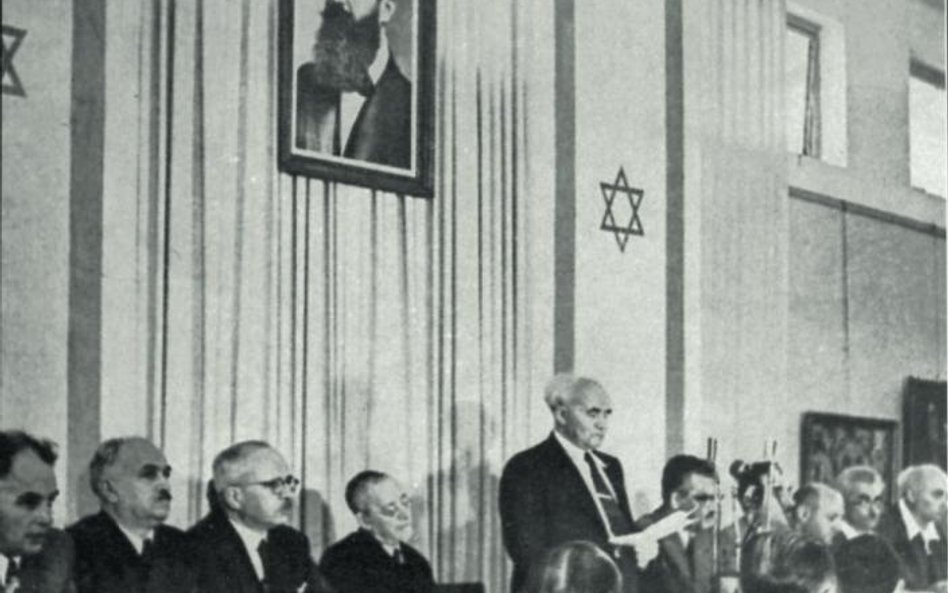 David Ben Gurion odczytuje deklarację niepodległości o ustanowieniu Państwa Izrael