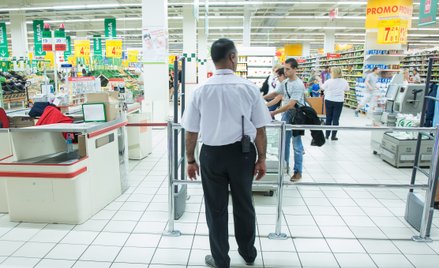 Sąd: jeden wstydliwy incydent przekreślił karierę ochroniarza