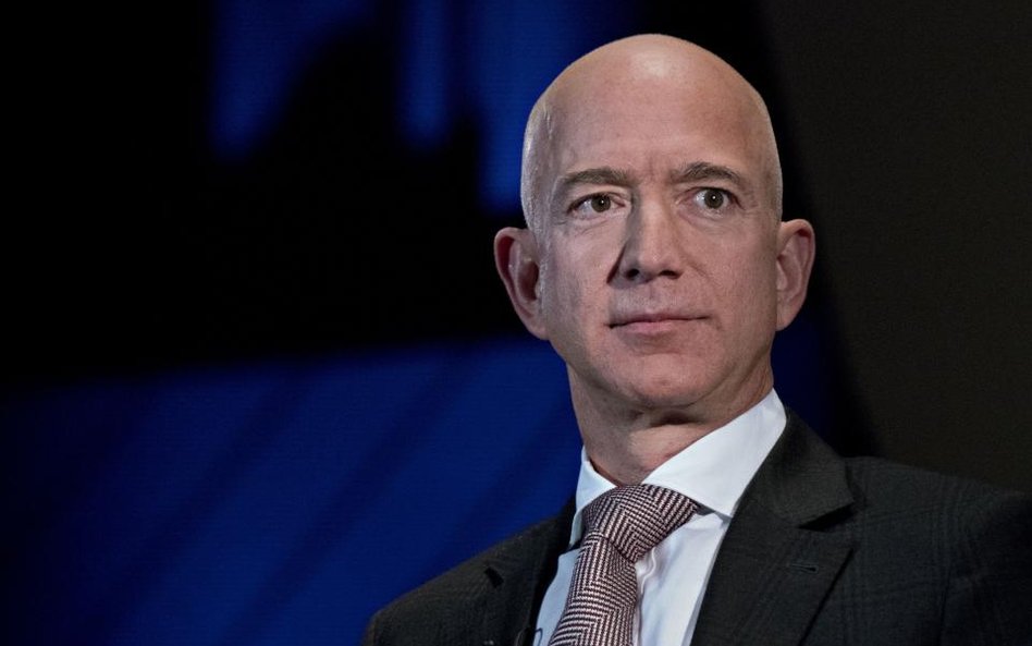 Bezos stracił 3,5 mld dol., ale wciąż jest najbogatszy