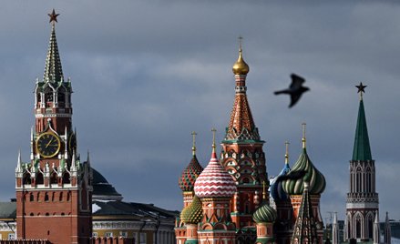 Turcja, ZEA, Kazachstan i inni pomagają Rosji importować chipy dla wojska