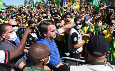 Bolsonaro grozi wyjściem Brazylii z WHO