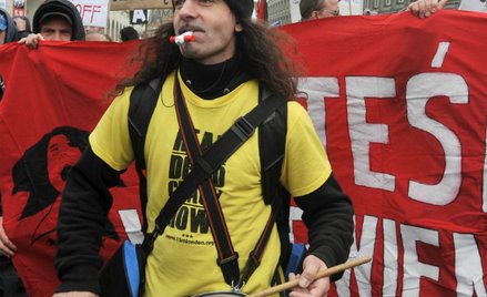 Robert Mazurek rozmawia o rewolucji "Oburzonych". Czy kryzys wywoła lawinę?