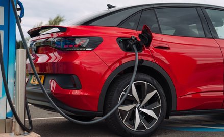 Używane auta elektryczne tracą na wartości więcej niż zakładano