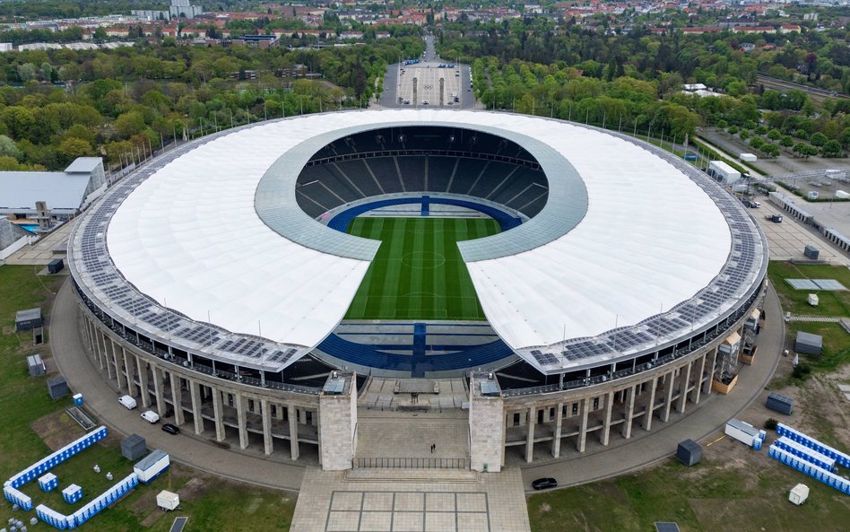 Wszystkie stadiony na Euro powstały przed mistrzostwami świata w 2006 roku.