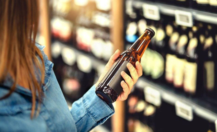 W Krakowie znów można mieć alkohol bez ograniczeń