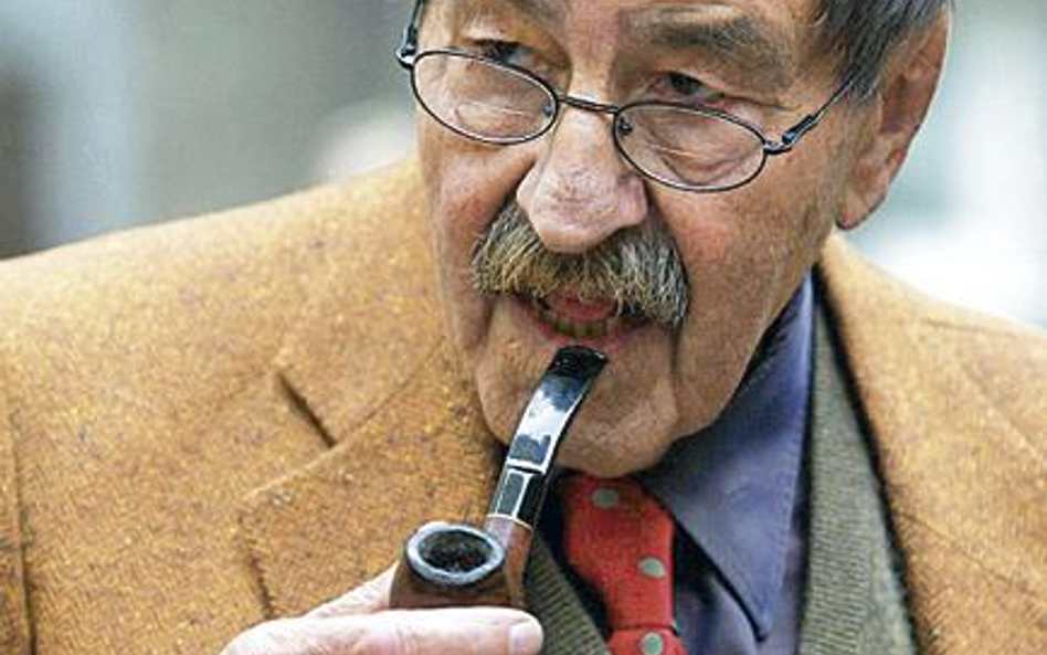 Günter Grass zachował talent do budzenia kontrowersji