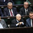 Prezes PiS Jarosław Kaczyński i politycy Zjednoczonej Prawicy w sejmowych ławach