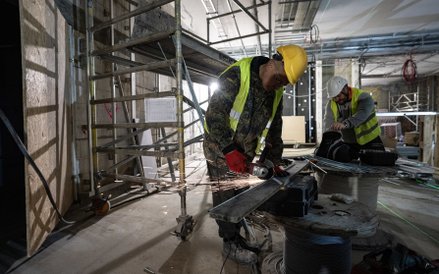 Trwają rożnorakie prace instalacyjne