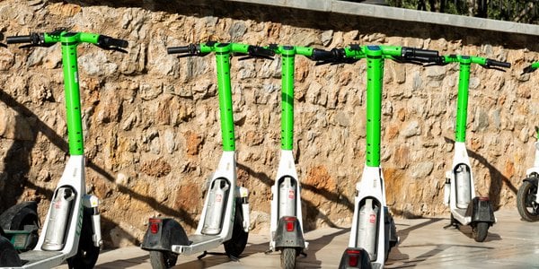 Sopot: zakaz hulajnóg i rowerów w centrum — mandat do 5000 zł
