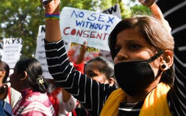 Indie: Matki podejrzanych o gwałt chcą kary dla synów