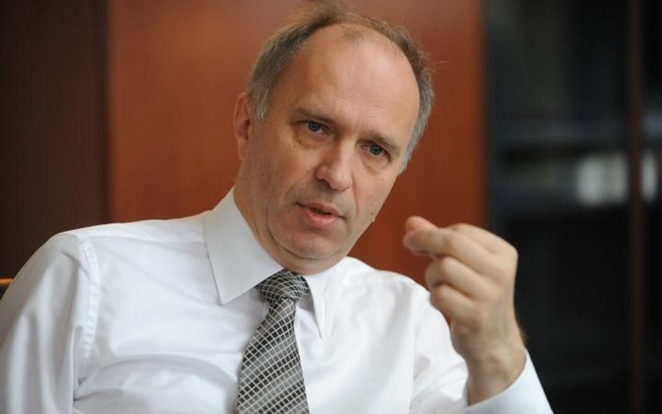 Przewodniczący KNF Andrzej Jakubiak