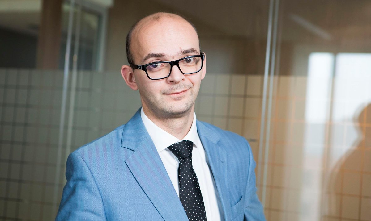 Přebalancování od akcií k dluhopisům?