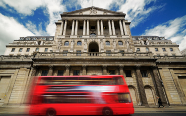 Bank Anglii nadal „gołębi”