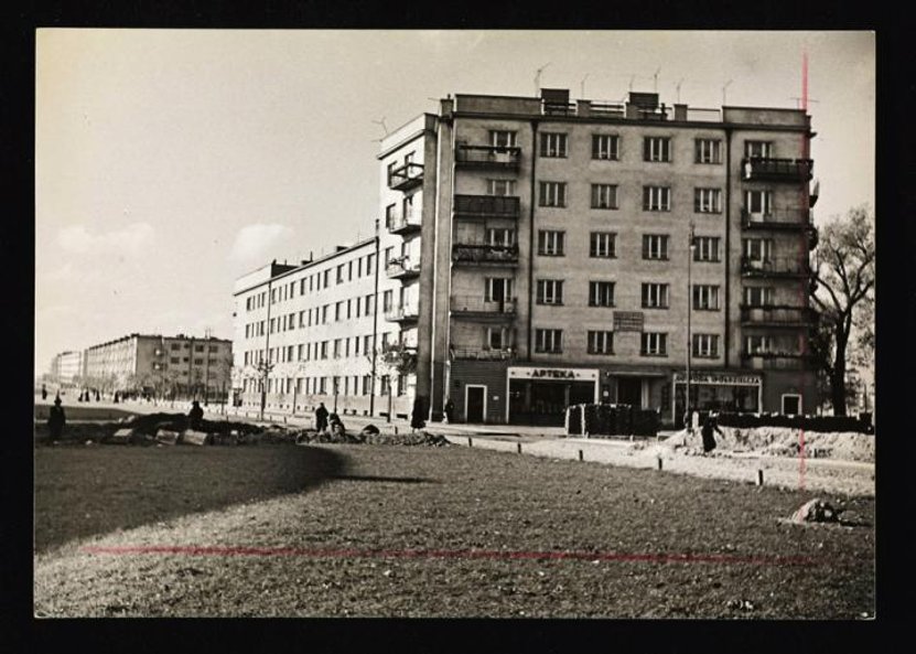 ... ale przede wszystkim kolonie przy pl. Wilsona.