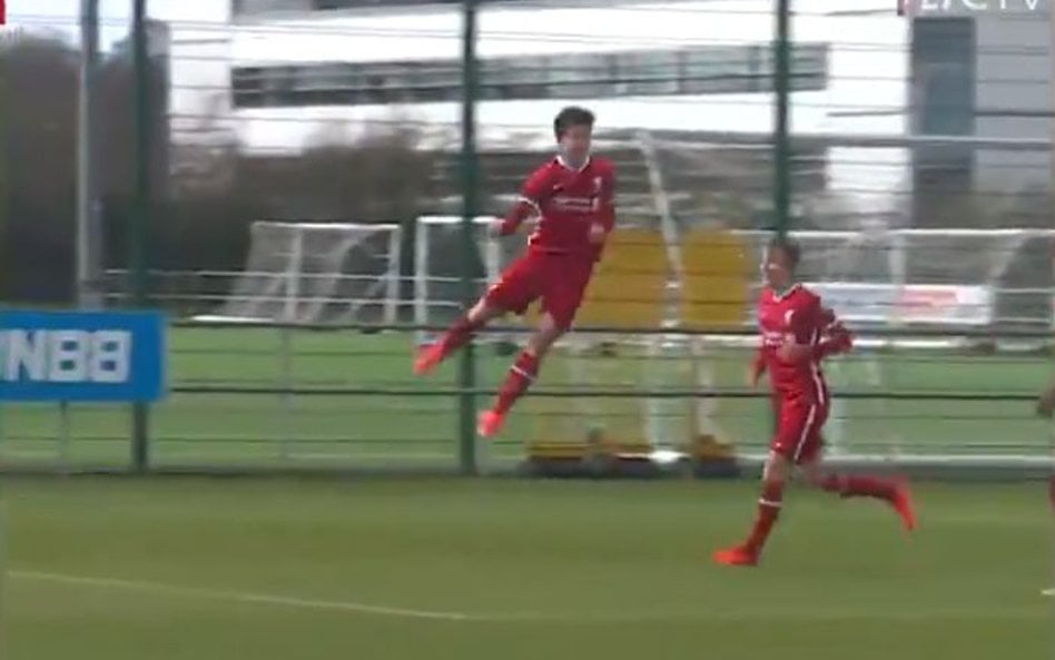 Polak autorem bramki miesiąca dla Liverpoolu