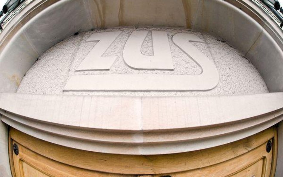 Dwa tygodnie po objęciu stanowiska prezesa ZUS przez Zbigniewa Derdziuka rada nadzorcza Zakładu wybr