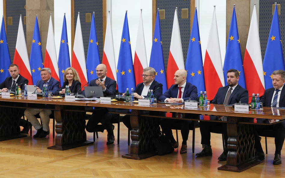 Czy zespół Rafała Brzoski ułatwi rozliczenia z ZUS?