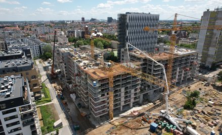 Dokąd płyną pieniądze, których na cele mieszkaniowe od wiosny znów pożyczamy więcej?