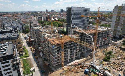 W sierpniu zapał do zaciągania kredytów mieszkaniowych wyraźnie się zmniejszył po sześciu miesiącach