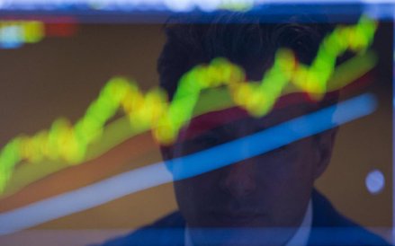 Wyceny fundamentalne są jednak na tyle niskie, że warto rozważyć selektywne zakupy nawet na najbardz