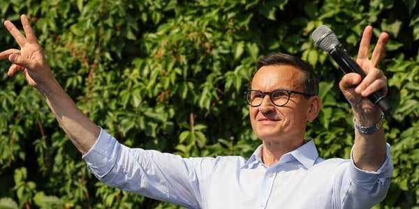 Estera Flieger: Między grillem a ciepłą wodą w kranie. Morawiecki jest groźny dla Tuska i Konfederacji