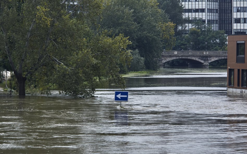 W trzech pierwszych kwartałach 2024 r. Polacy otrzymali 36,8 mld zł odszkodowań ubezpieczeniowych