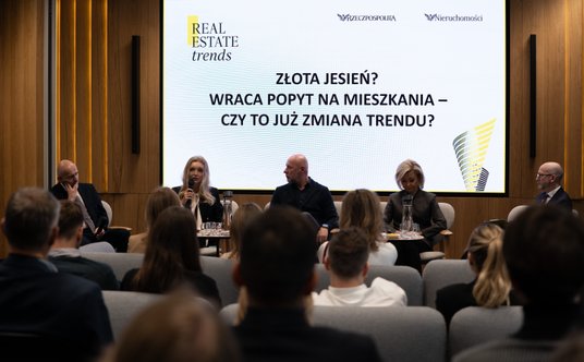 Panel mieszkaniowy Real Estate Trends.