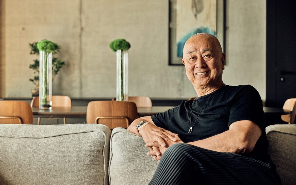 Nobu Matsuhisa, szef kuchni, współwłaściciel sieci restauracji i hoteli Nobu