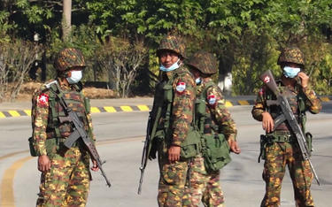 Zachód potępia wojskowy zamach stanu w Birmie