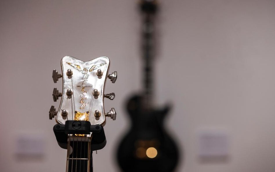 David Gilmour sprzedał wszystkie swoje cenne gitary