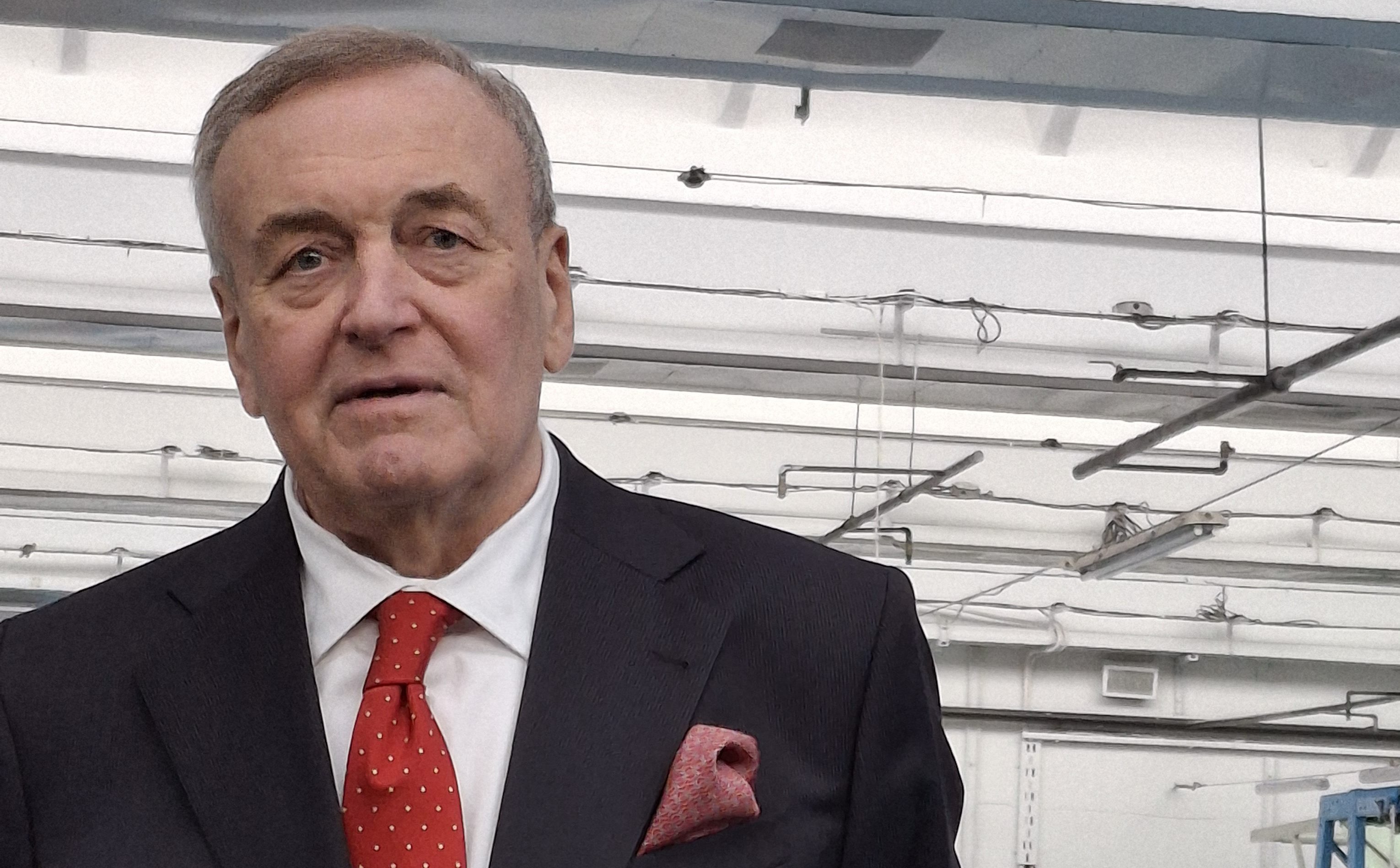 Arlen wszedł na giełdę z krótką listą zakupów