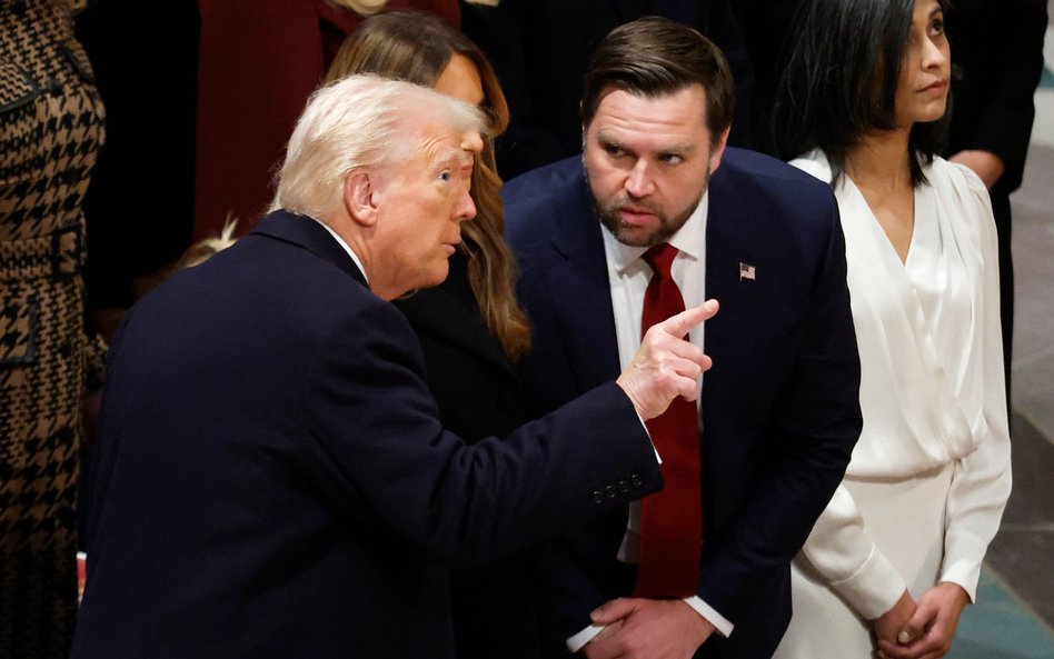 Wiceprezydent USA J.D. Vance z prezydentem Donaldem Trumpem