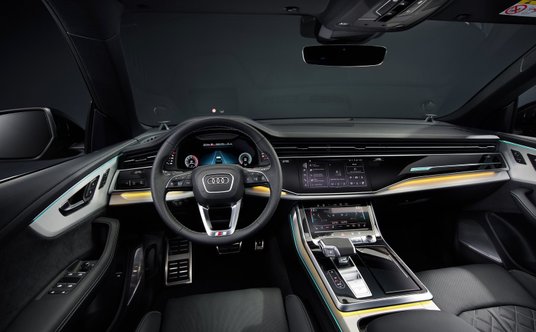 Audi Q8