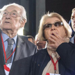 Wieczór wyborczy prezydenta. W kadrze Andrzej Wajda z żoną Krystyną Zachwatowicz. Właśnie podano wyn