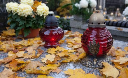 Kryzys zagląda także na cmentarze