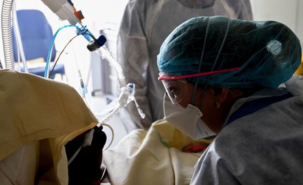 PILNE Koronawirus w Polsce. 21045 zakażeń. Zmarło 375 osób